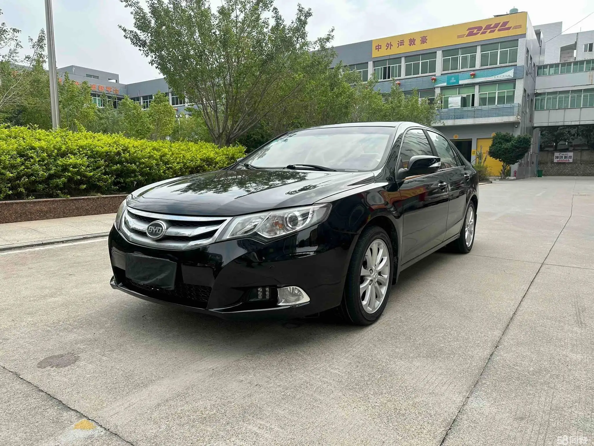 BYD SiRui 2014 car image 