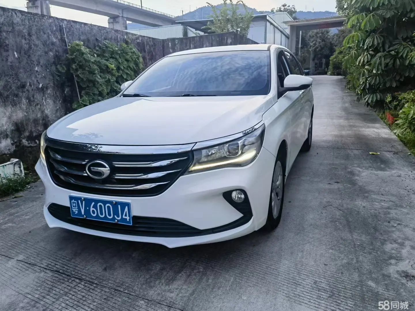 GAC Trumpchi GA4 2018 car image 
