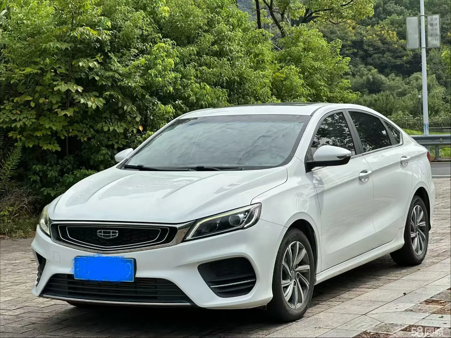 GEELY Binray 2019 GEELY Binray 2019 car image