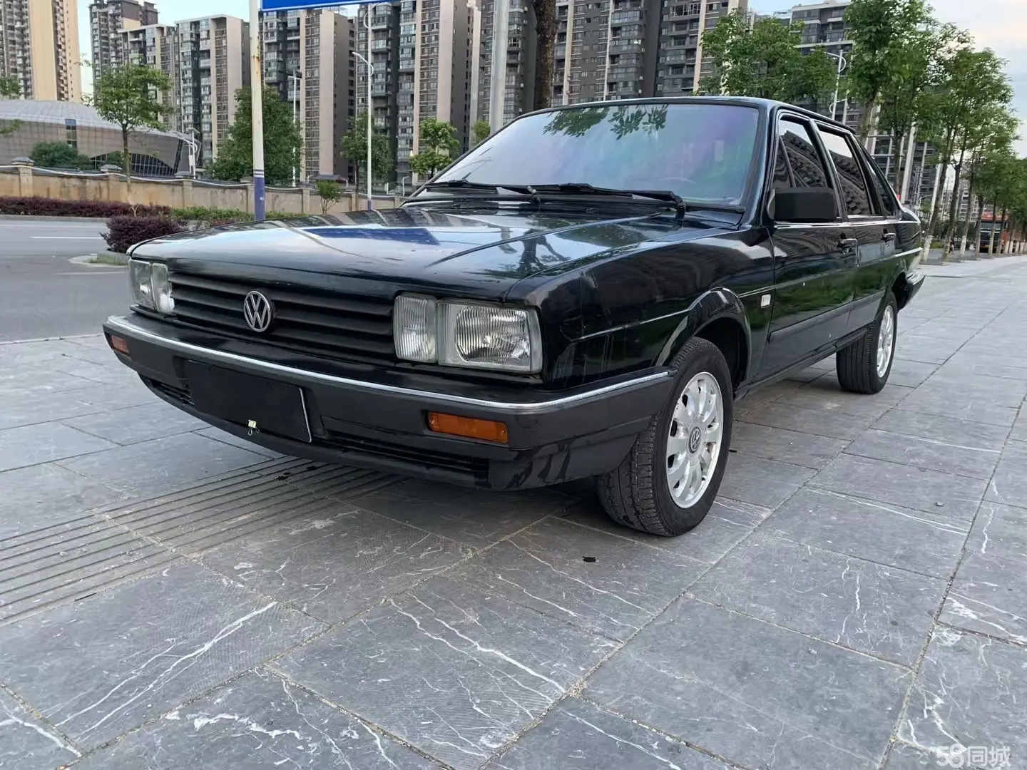 Volkswagen Santana Classic 2010 Volkswagen Santana Classic 2010 صورة سيارة