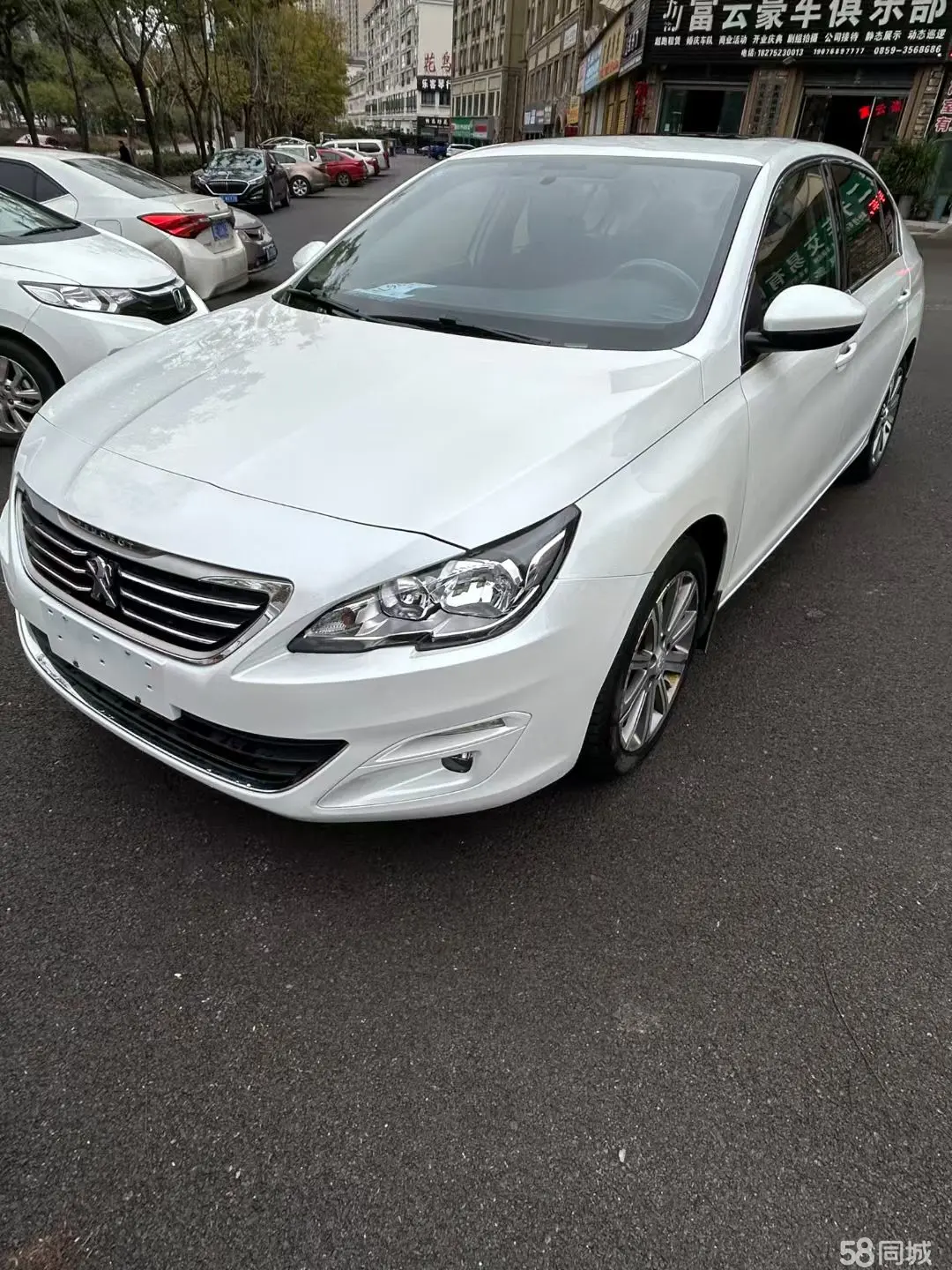 Peugeot 408 2016 汽车图片 