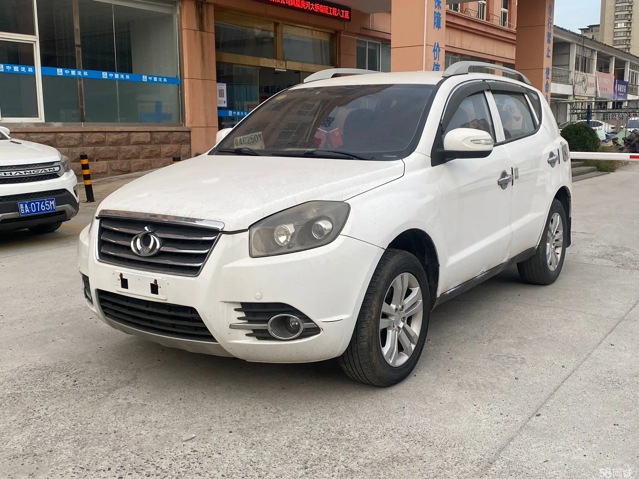 GEELY GX7 2014 car image 
