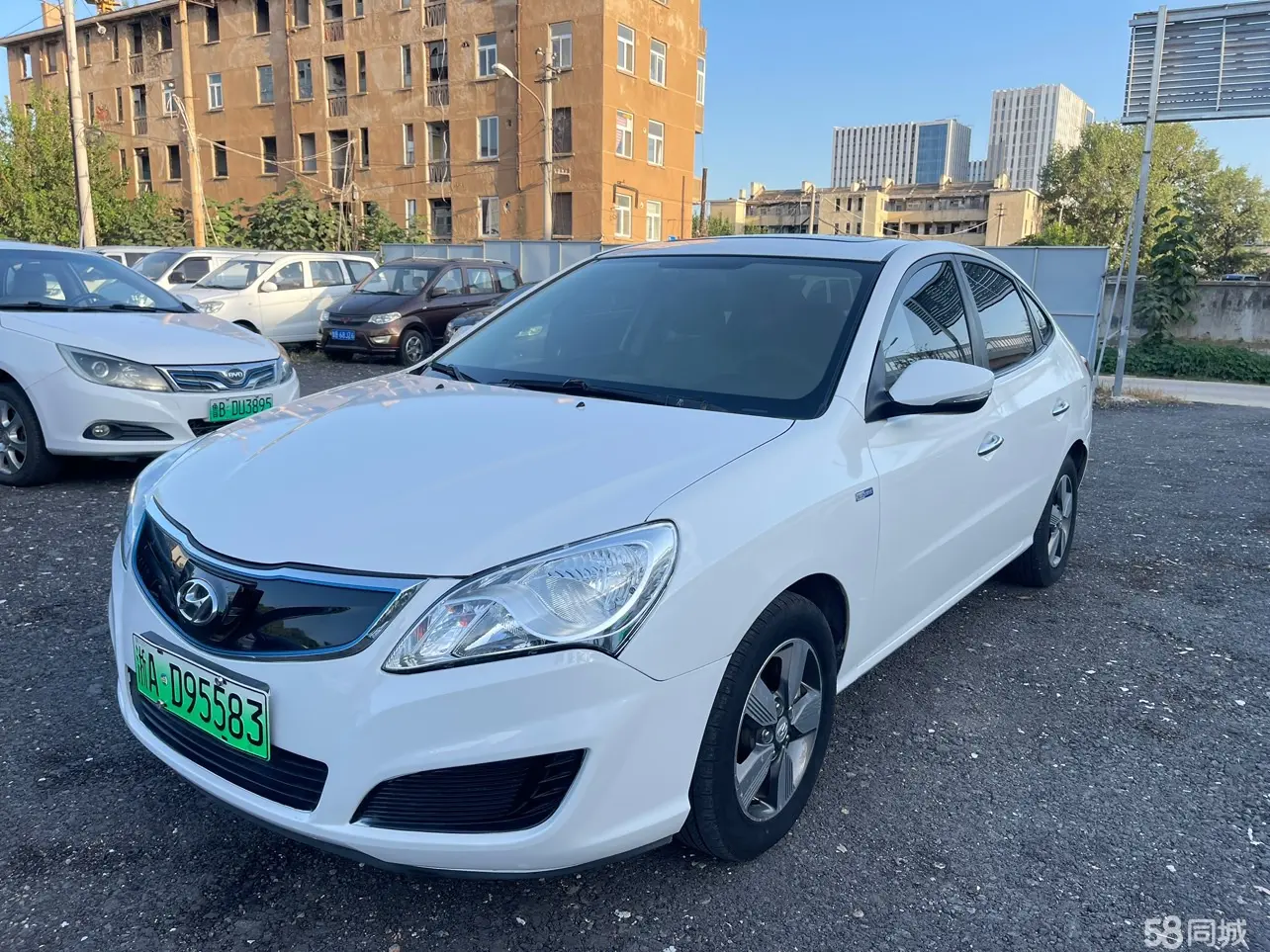 Hyundai Elantra EV 2018 Hyundai Elantra EV 2018 car image