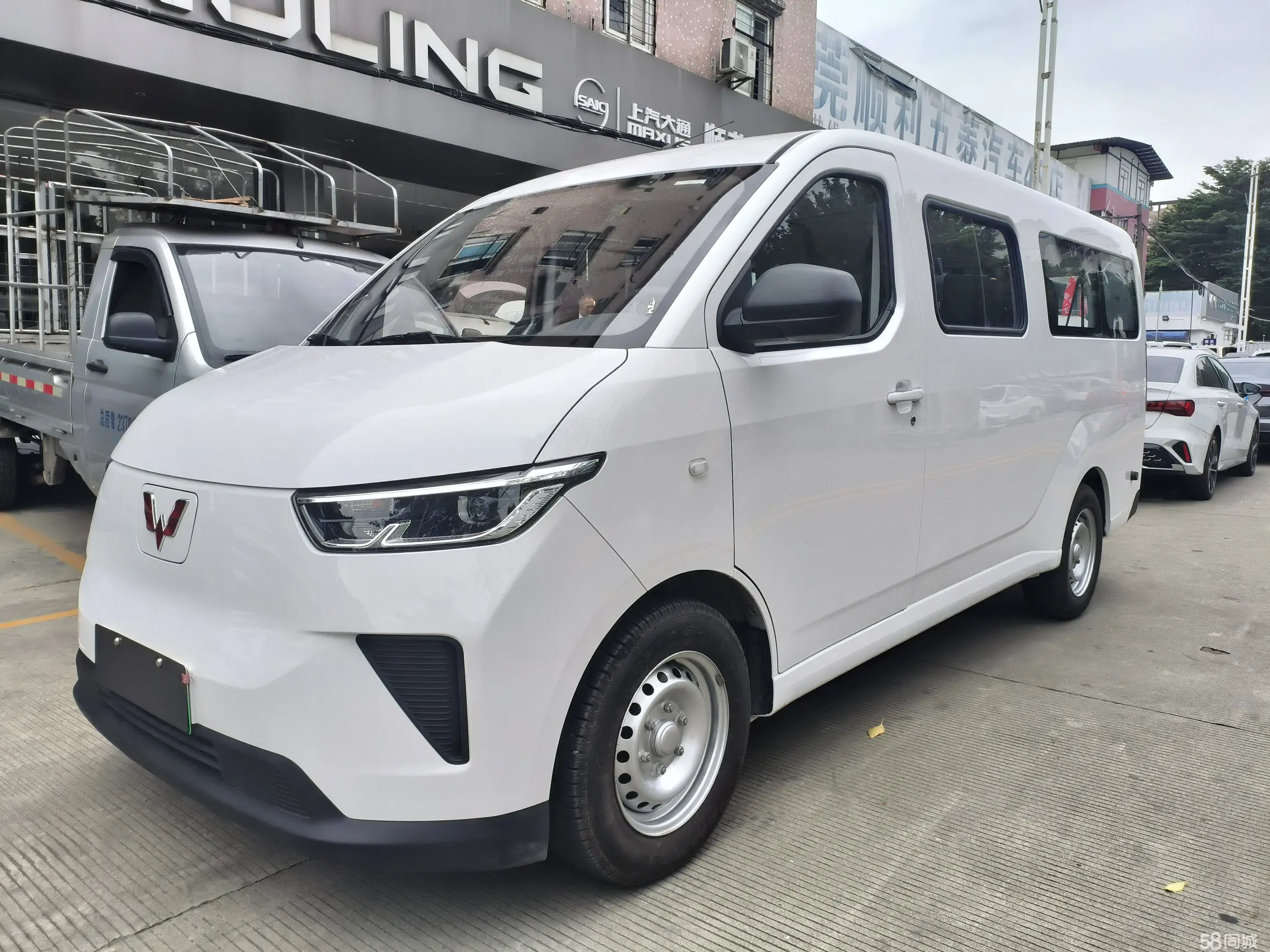 Wuling Yangguang 2025 汽车图片 