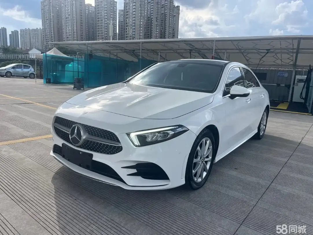 Mercedes-Benz A Class 2019 car image 