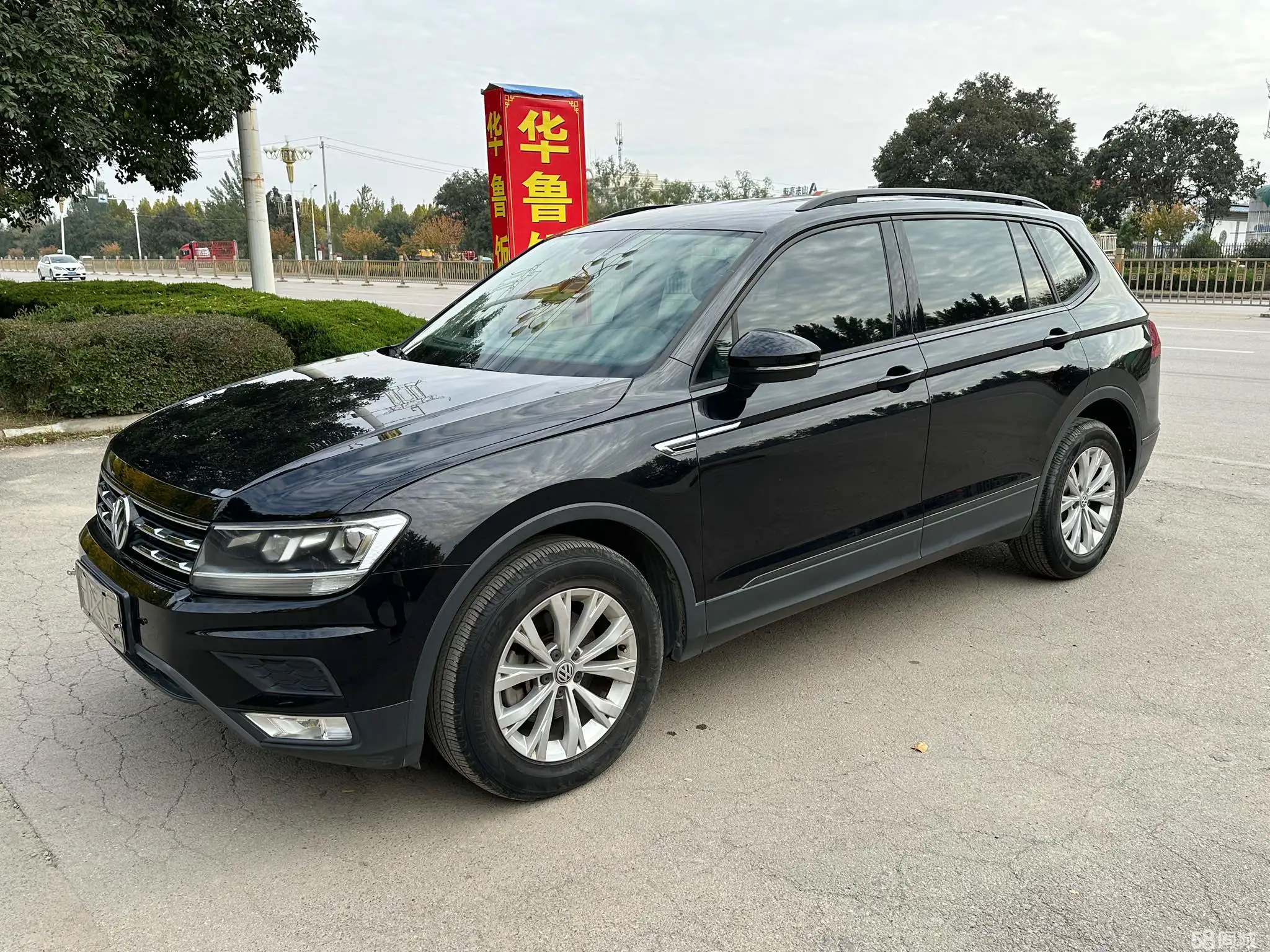 Volkswagen Tiguan L 2018 car image 