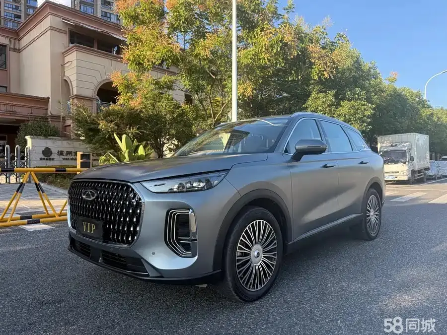 Chery Tiggo8L 2024 immagine di auto 