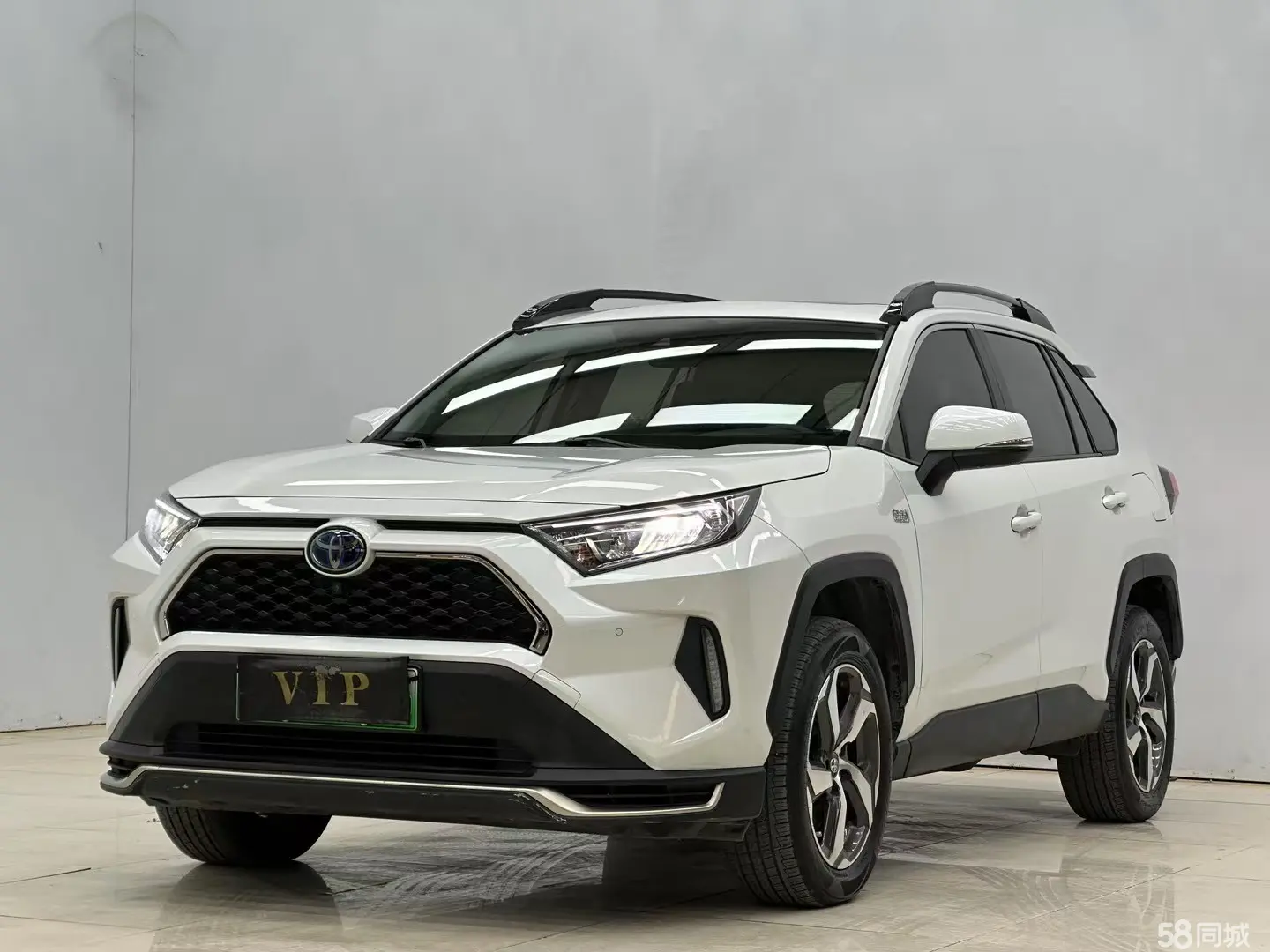 Toyota RAV4 Hybird E+ 2021 Toyota RAV4 Hybird E+ 2021 immagine di auto
