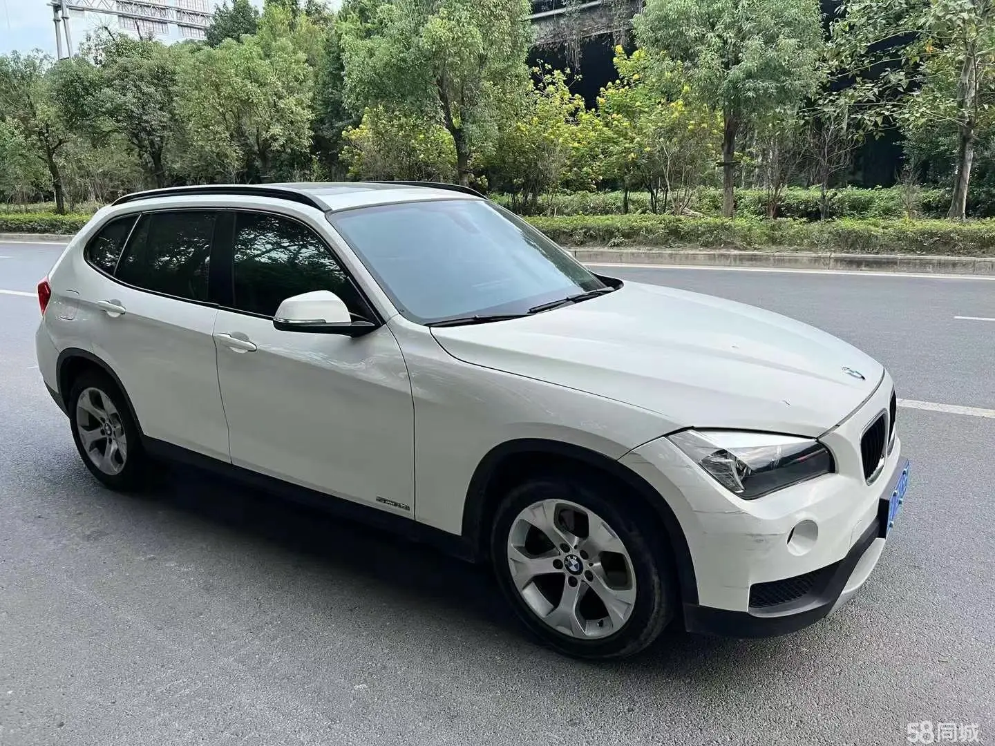 BMW X1 2012 BMW X1 2012 car image