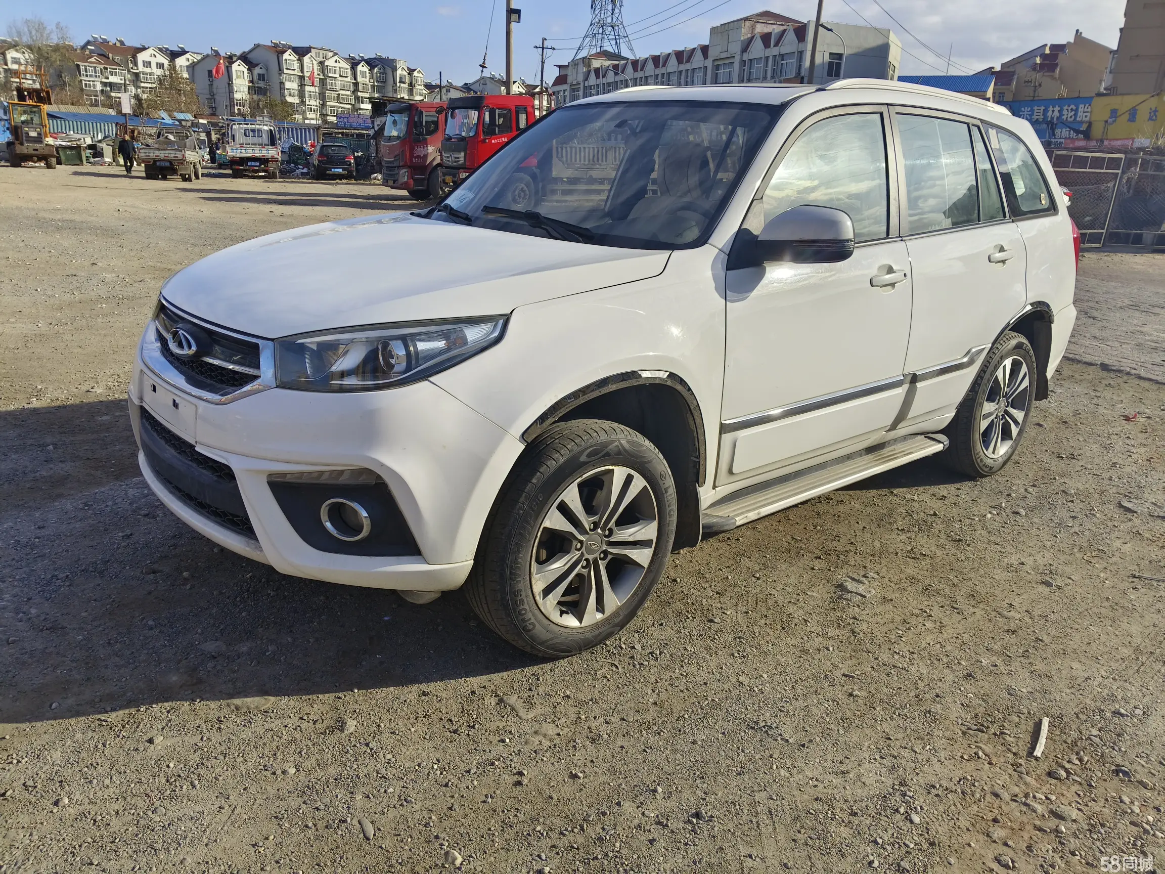 Chery Tiggo 3 2015 car image 