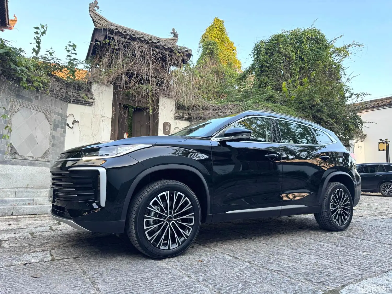 Exceed Lingyun 2023 car image 