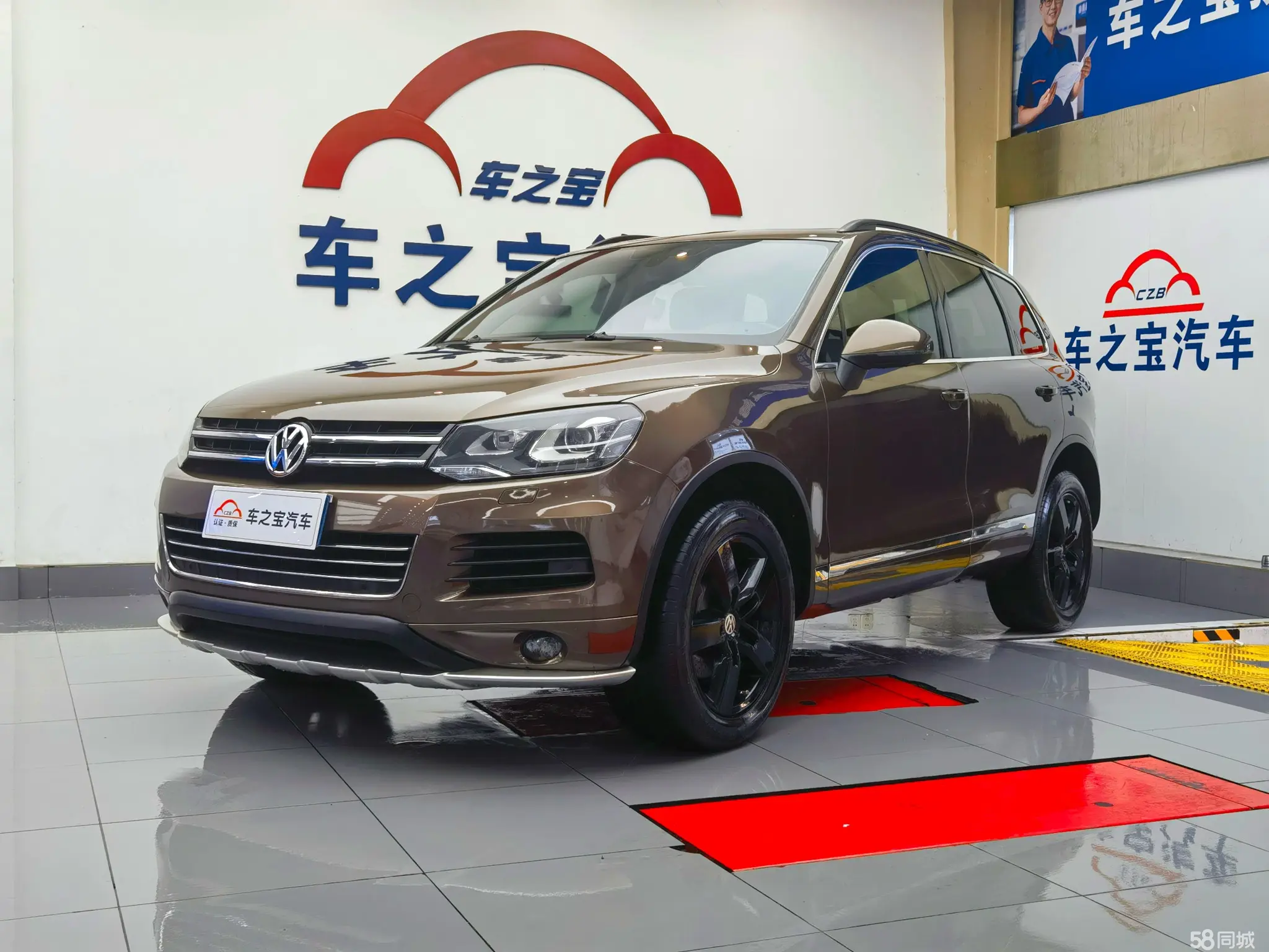 Volkswagen Touareg 2012 汽车图片 
