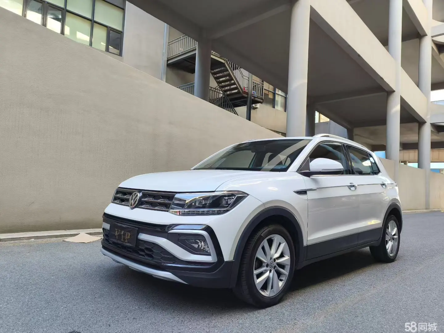 Volkswagen T-Cross 2019 immagine di auto 