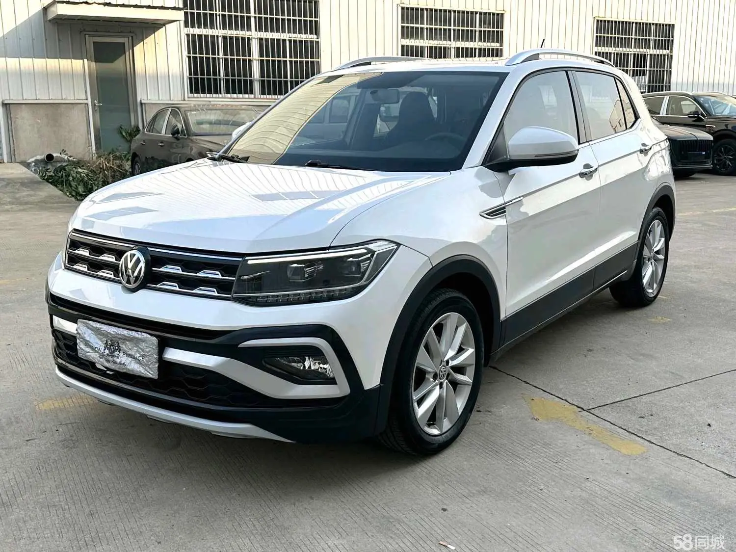 Volkswagen T-Cross 2019 immagine di auto 