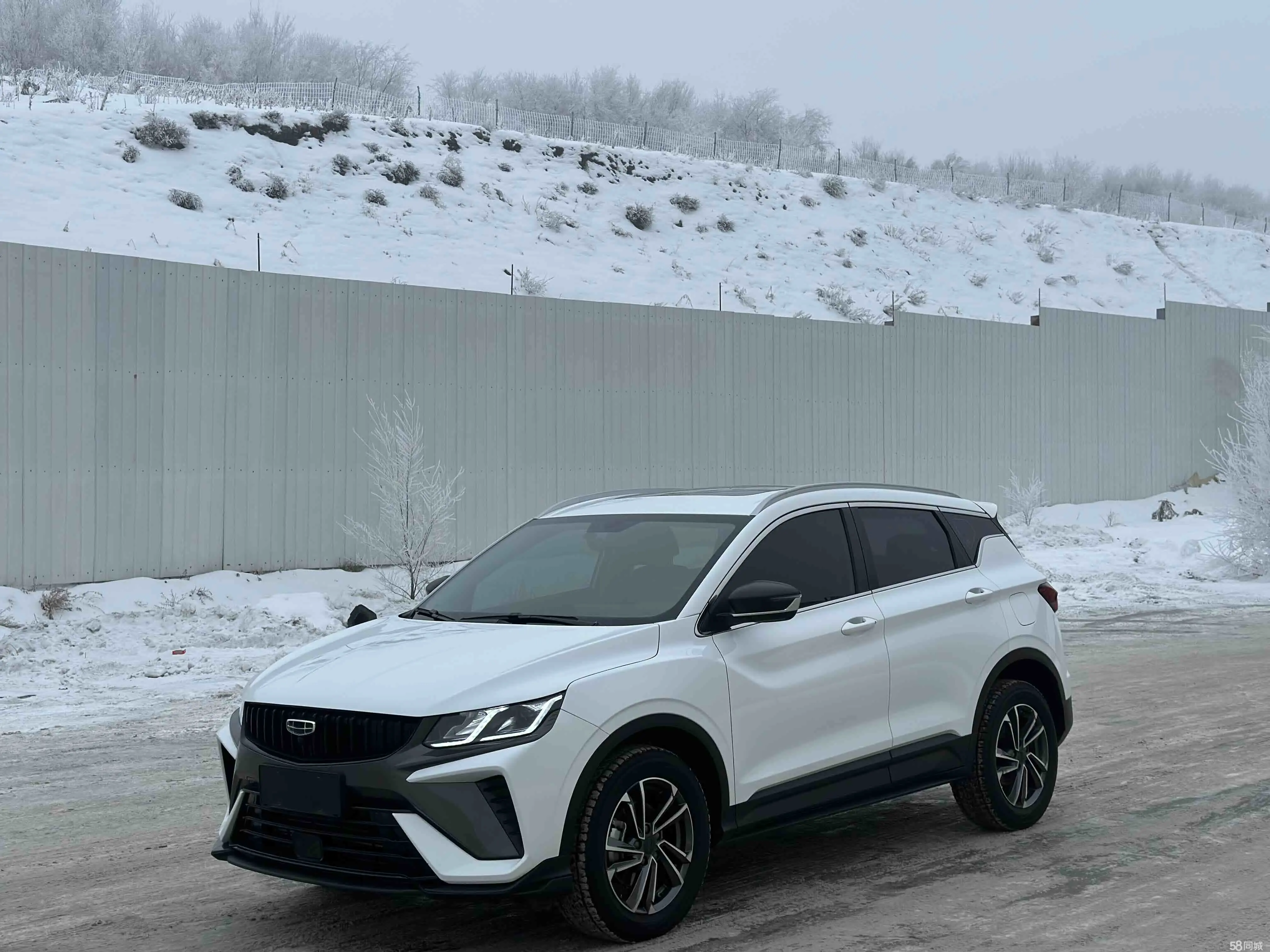 GEELY Coolray 2024 car image 