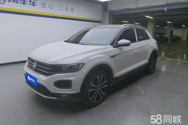 Volkswagen T-Roc 2022 car image 