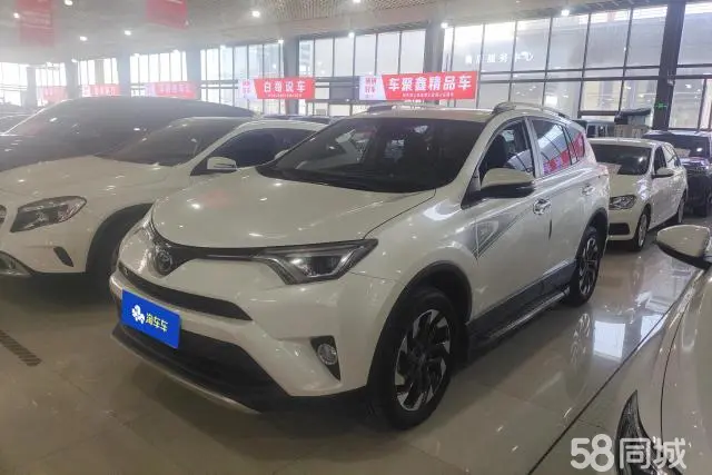 Toyota RAV4 2018 car image 