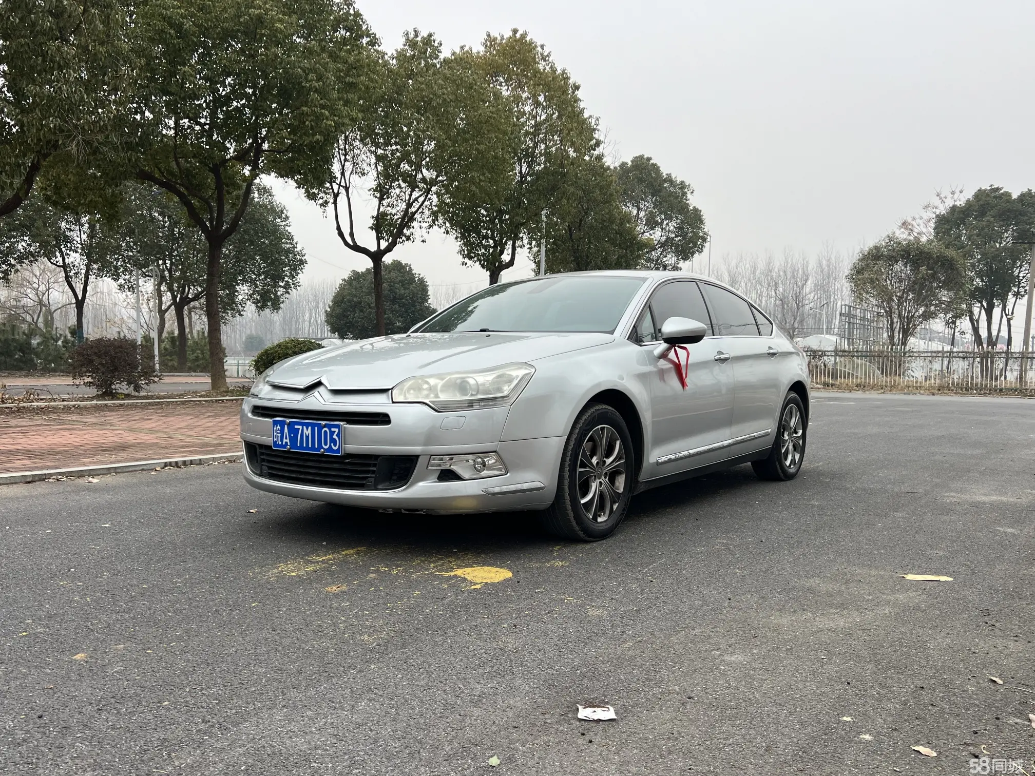 Citroen C5 2011 car image 