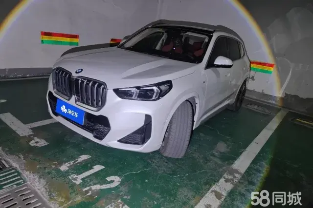 BMW X1 2024 car image 