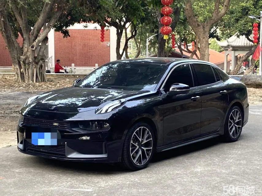 Lynk & Co 03 2021 car image 