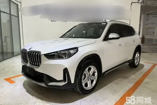 BMW X1 2024 car image 