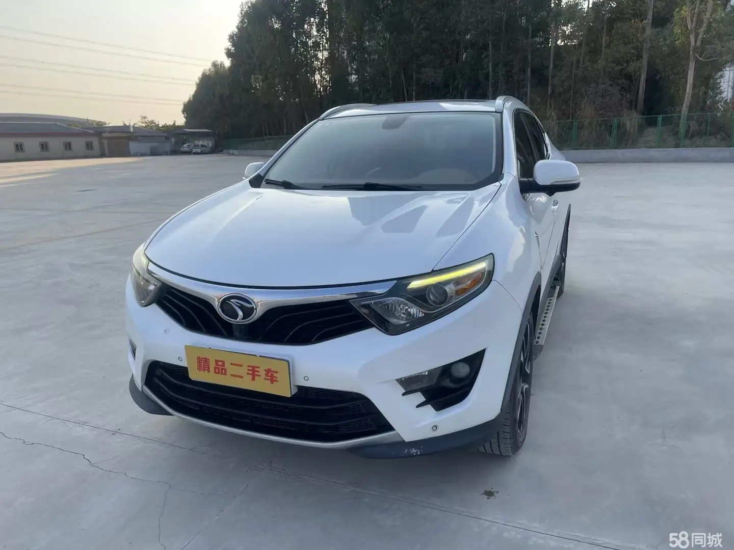 Soueast DX7 2017 Soueast DX7 2017 car image