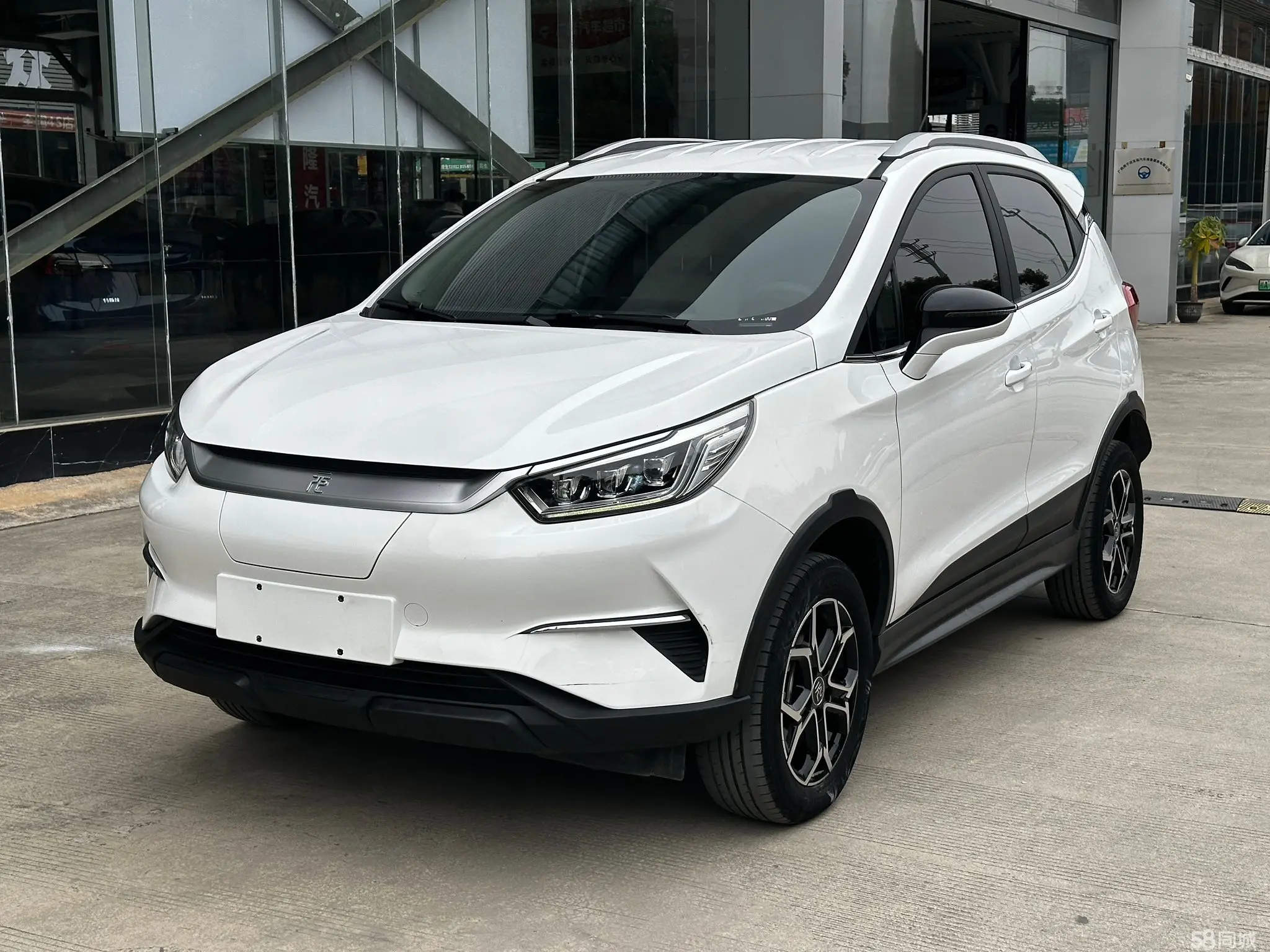 BYD Yuan Pro 2021 immagine di auto 