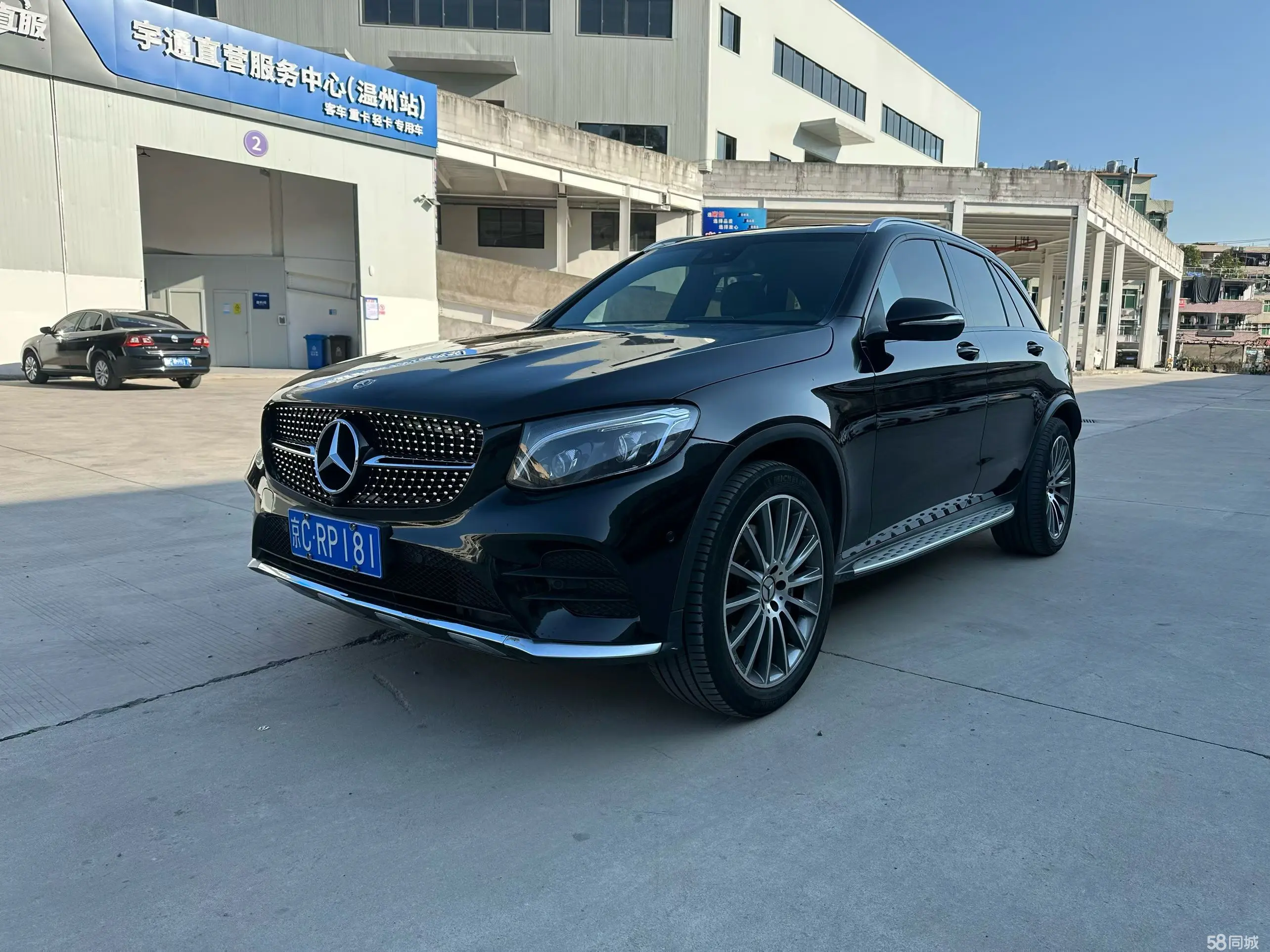 Mercedes-Benz GLC AMG 2019 immagine di auto 