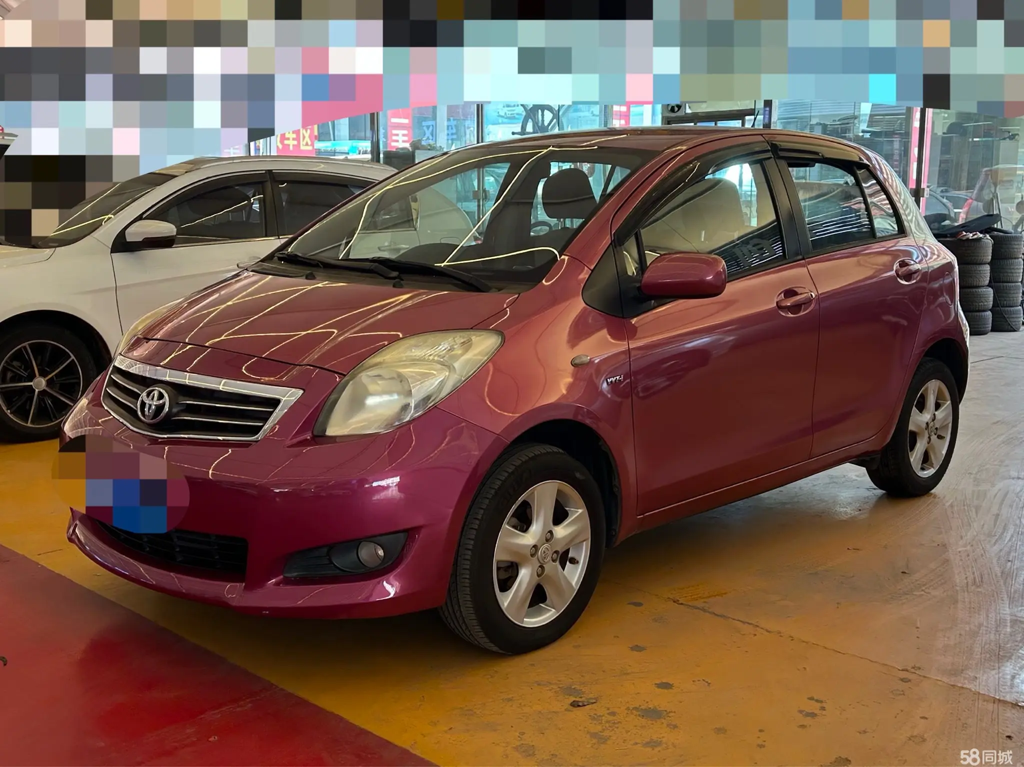 Toyota Yaris 2012 изображение автомобиля 