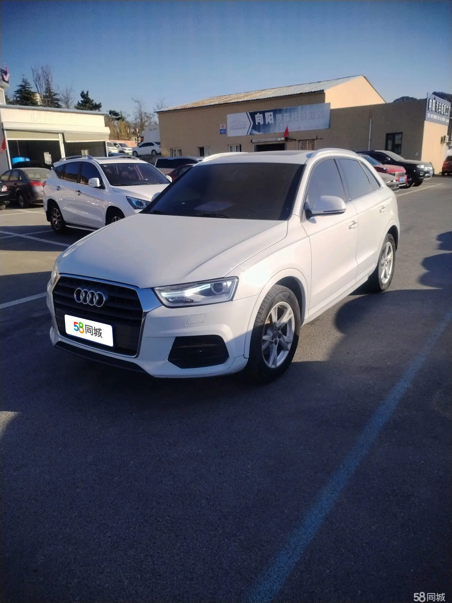 Audi Q3 2016 car image 
