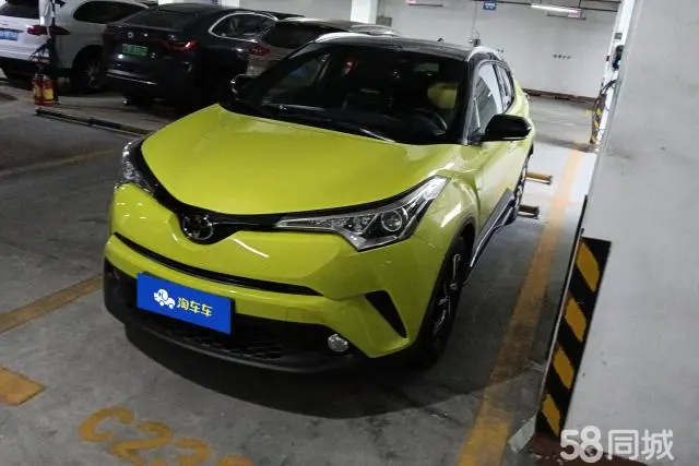 Toyota C-HR 2019 汽车图片 