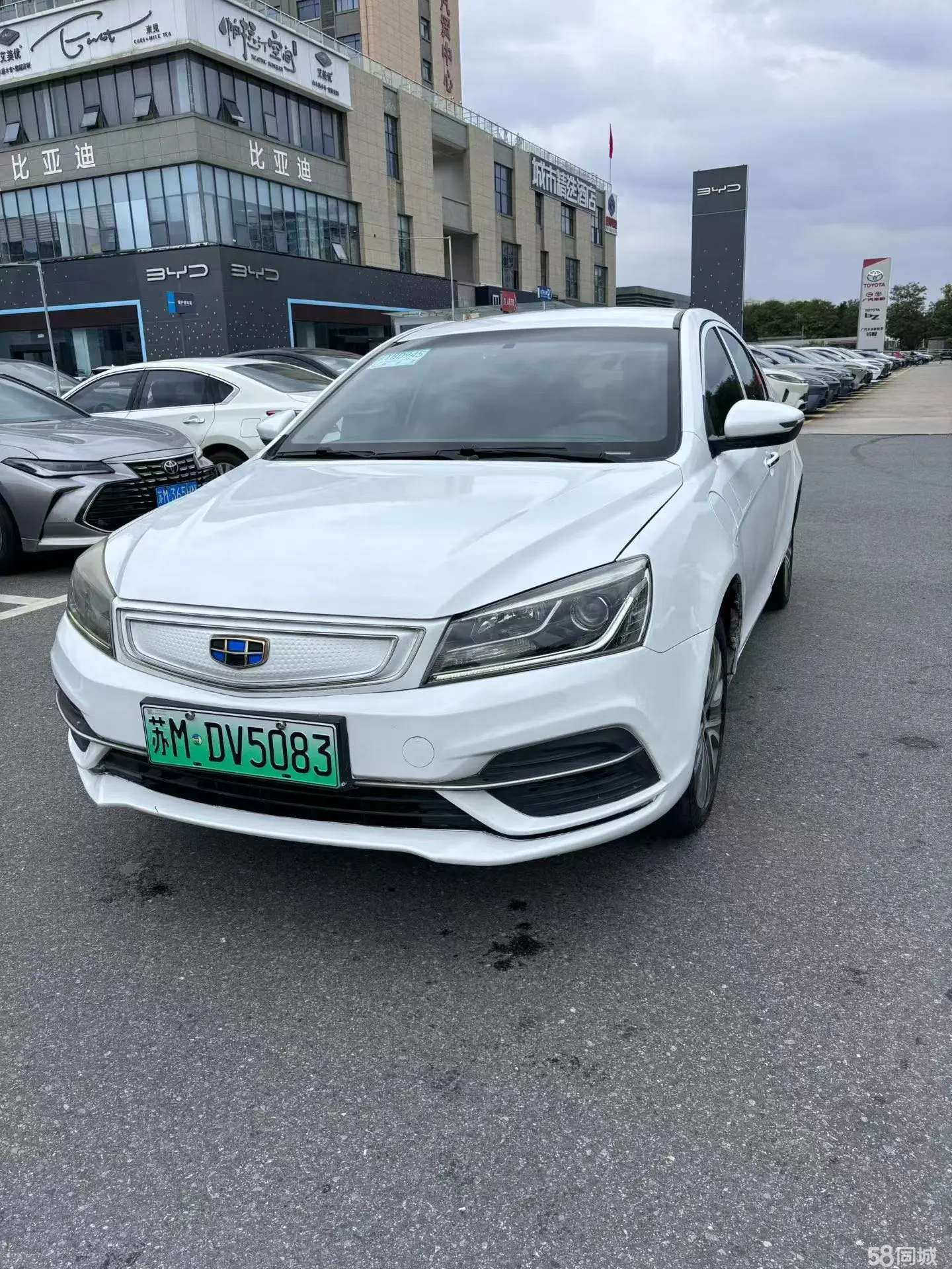 GEELY Emgrand New Energy 2018 GEELY Emgrand New Energy 2018 car image