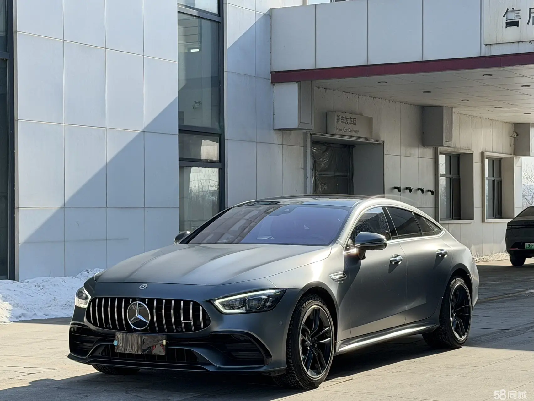 Mercedes-Benz AMG GT 2023 汽车图片 