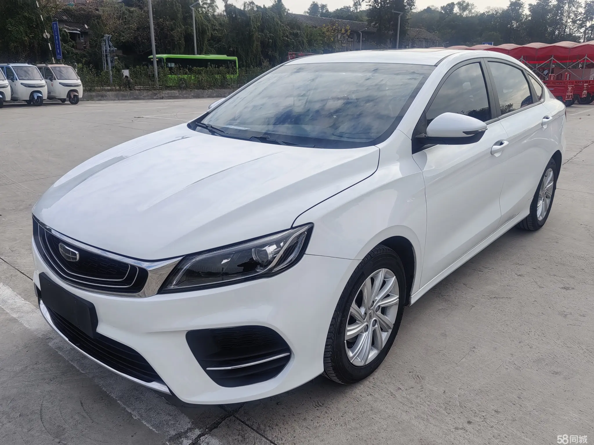 GEELY Binray 2020 immagine di auto 