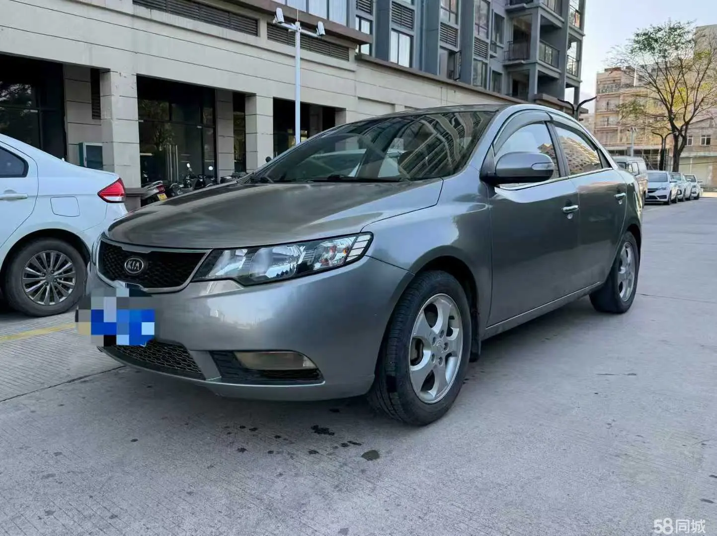 Kia Forte 2010 汽车图片 