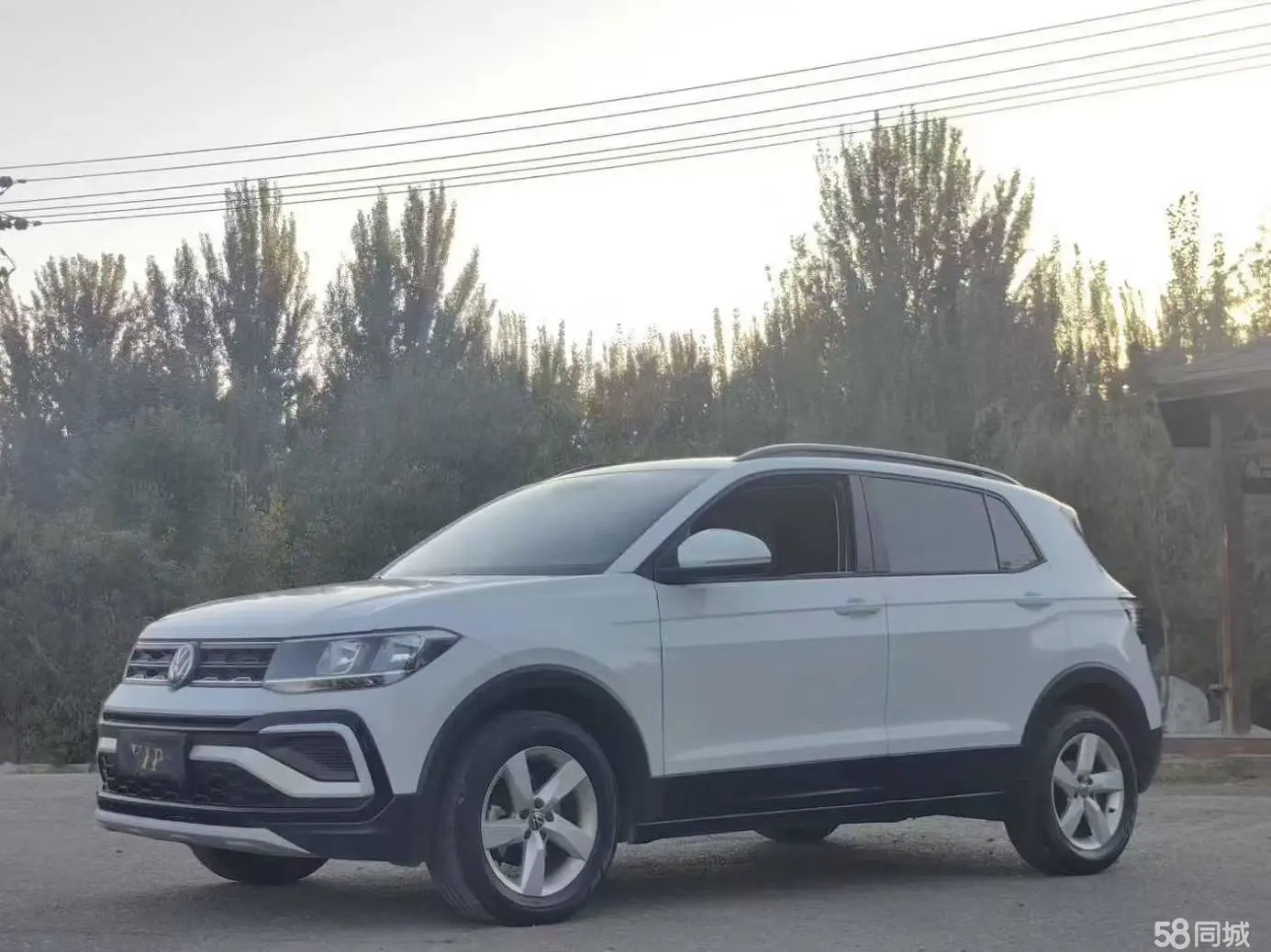 Volkswagen T-Cross 2023 immagine di auto 