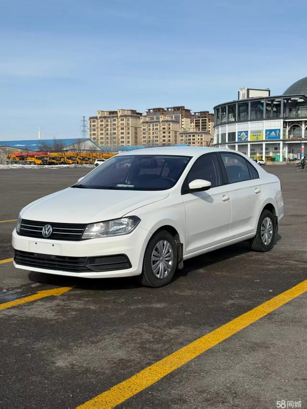 Santana 2018 car image 