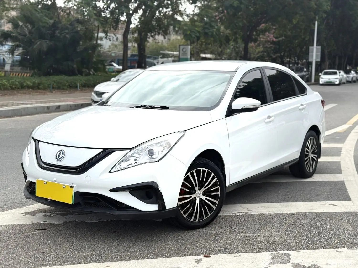 Forthing S50 EV 2021 汽车图片 