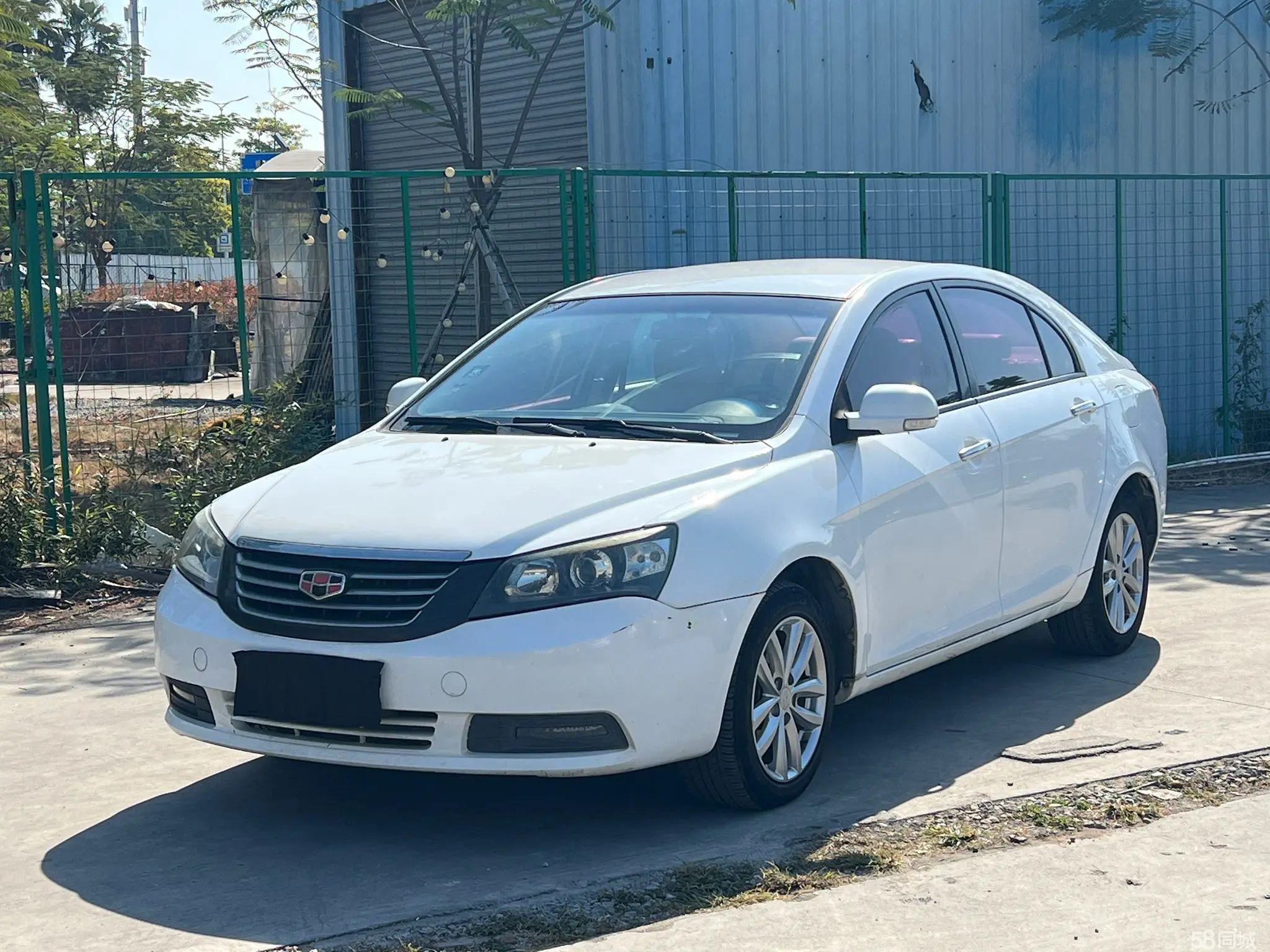 GEELY Emgrand Classic 2014 صورة سيارة 