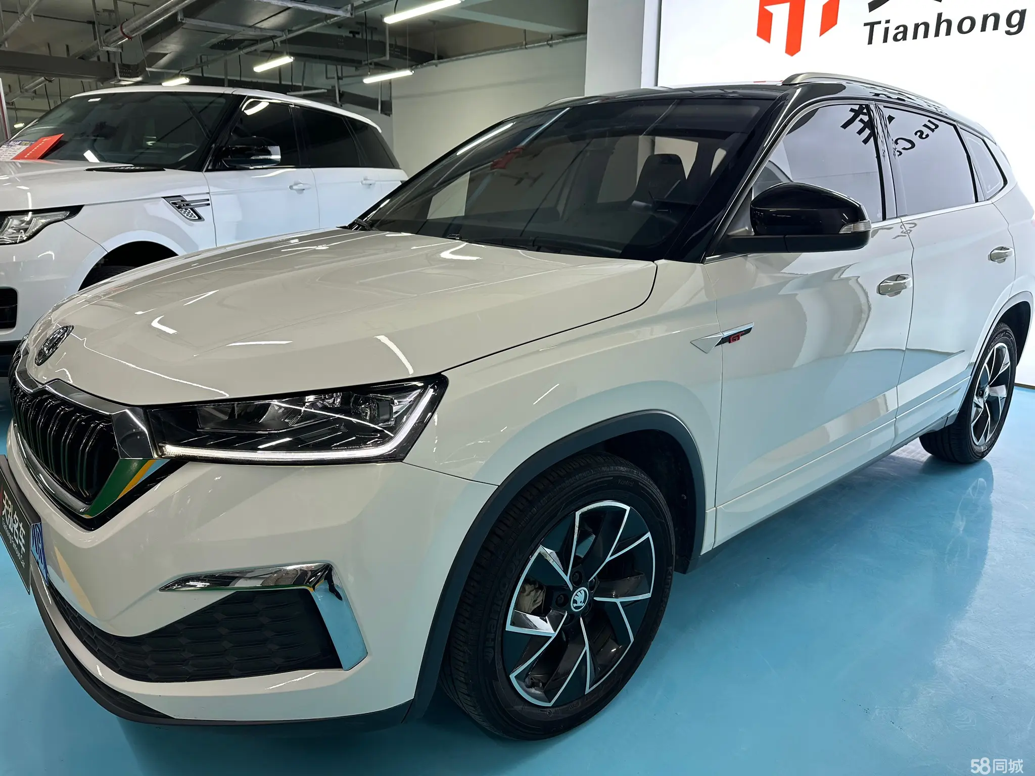 Skoda Kamiq 2021 Skoda Kamiq 2021 car image
