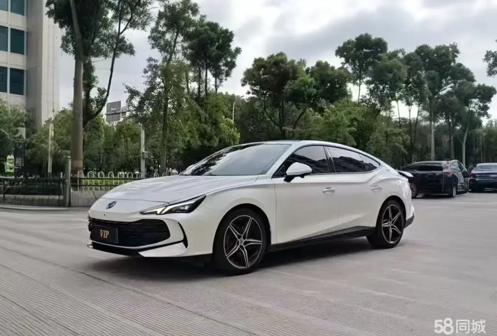 MG 7 2025 immagine di auto 