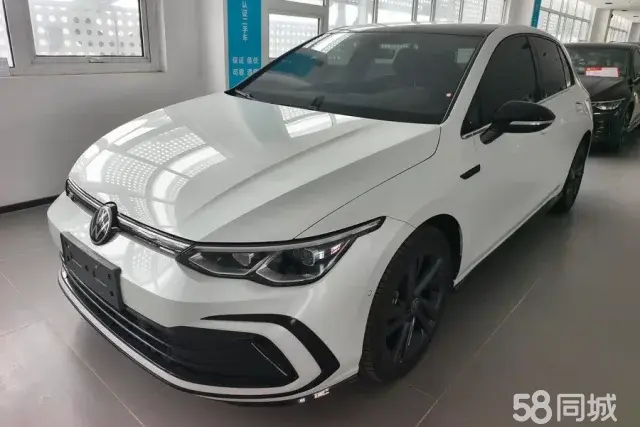 Volkswagen Golf 2023 car image 