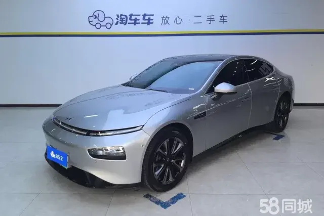 Xpeng P7 2022 汽车图片 
