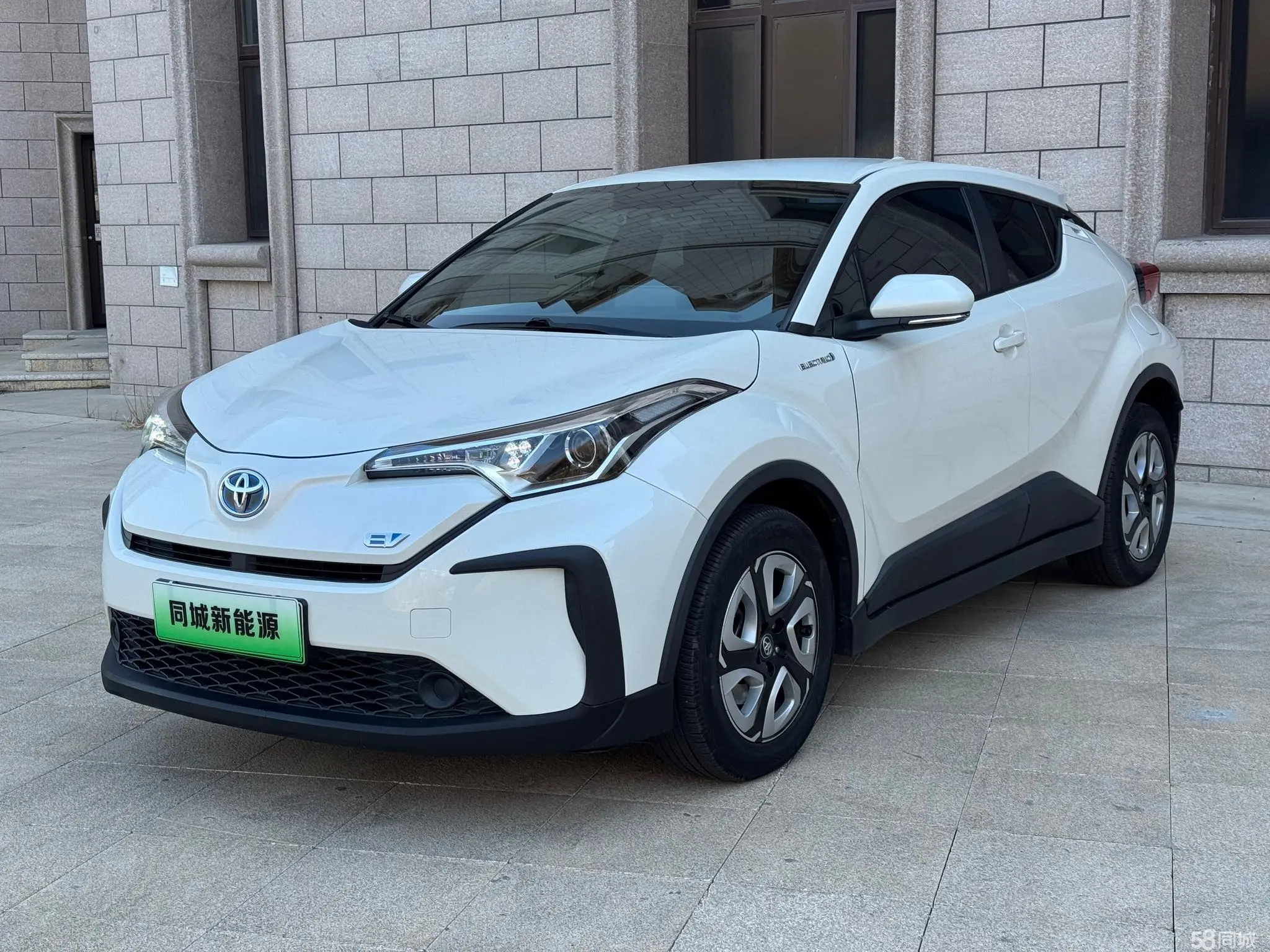 Toyota C-HR EV 2021 imagem de carro 