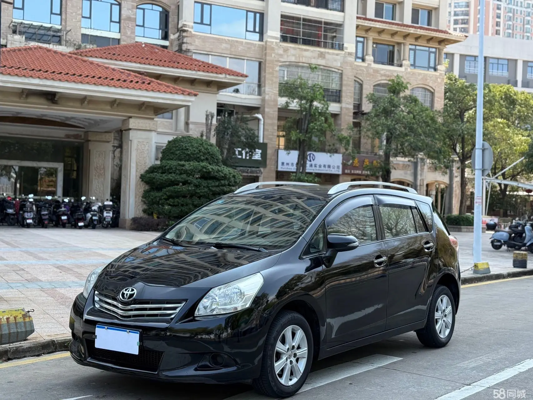 Toyota Verso 2014 car image 