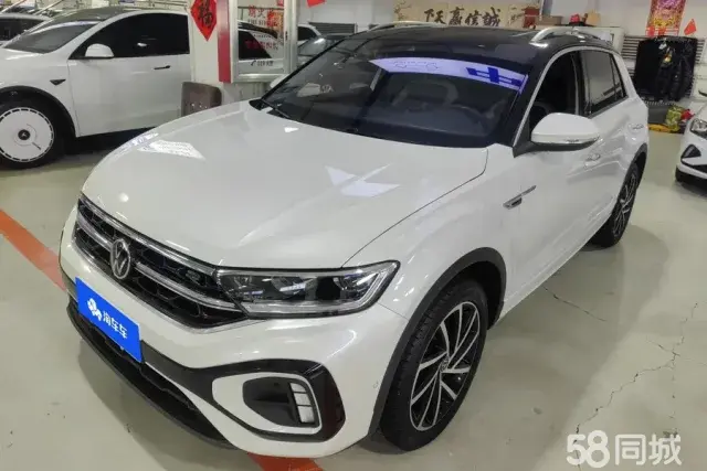 Volkswagen T-Roc 2023 汽车图片 