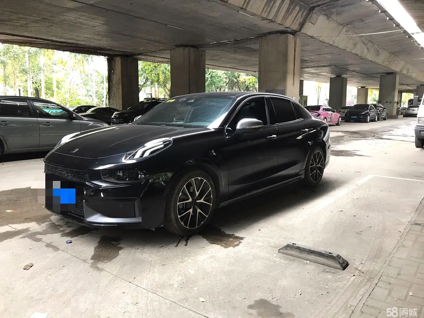 Lynk & Co 03 2018 car image 