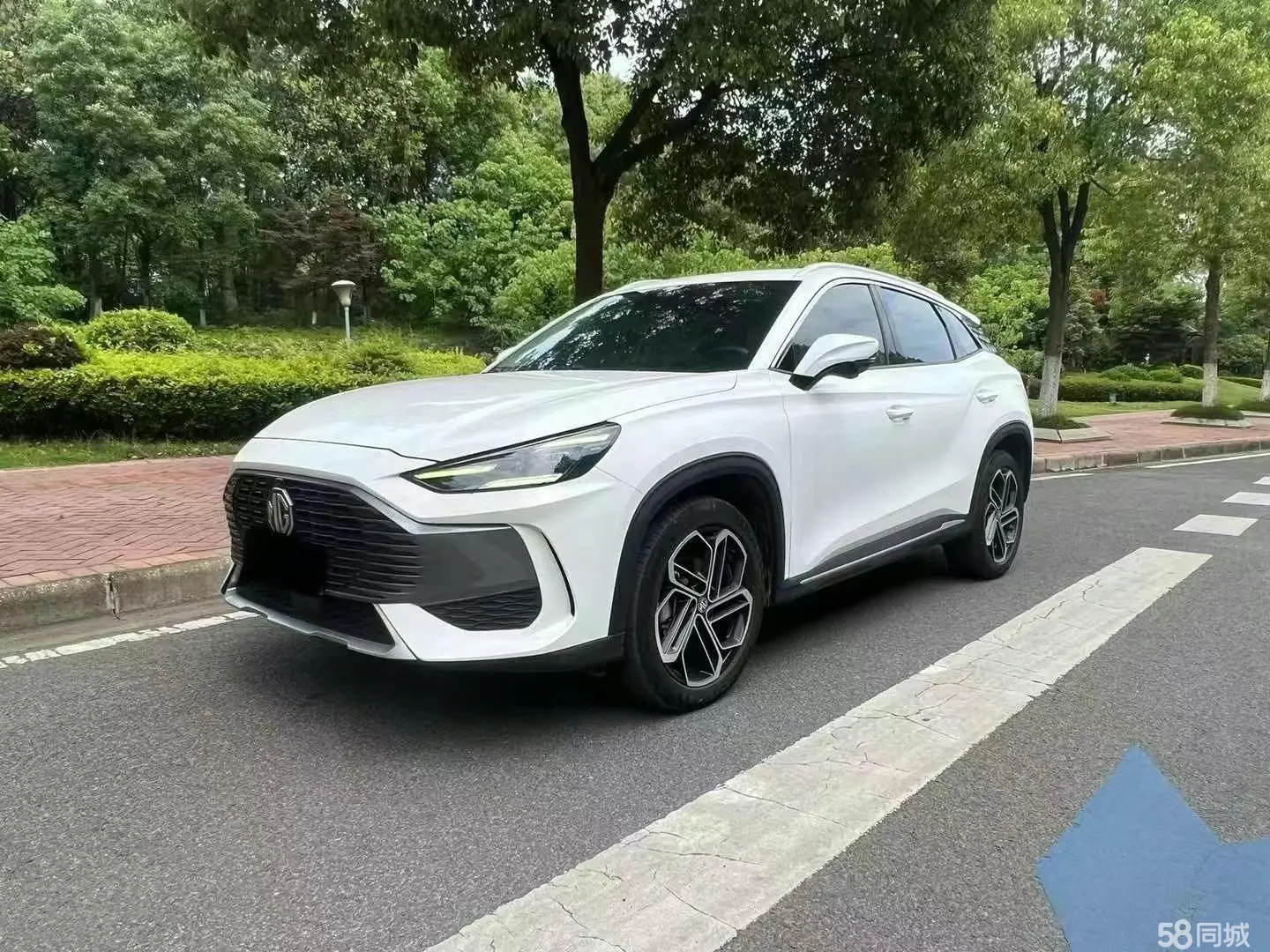 MG ONE 2022 immagine di auto 