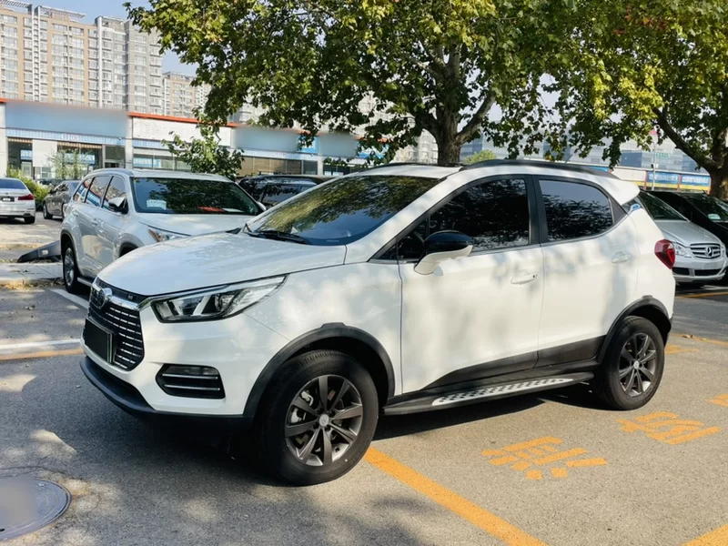 BYD Yuan New Energy 2019 car image 