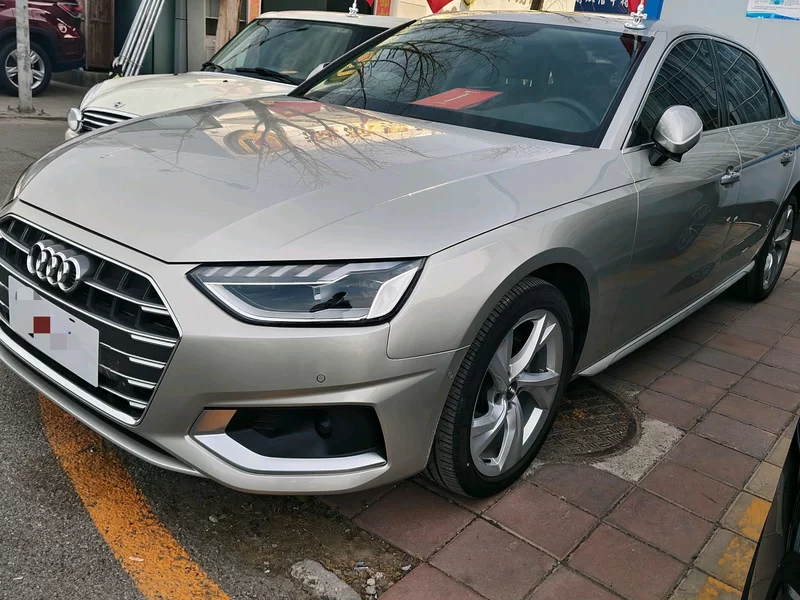 Audi A4L 2020 immagine di auto 